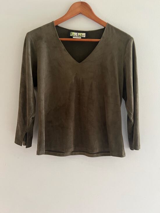 Loco Lindo Tops - Loco Lindo Stretchy V-Neck 3/4 Sleeve Shirt Dark Green Size Medium JL